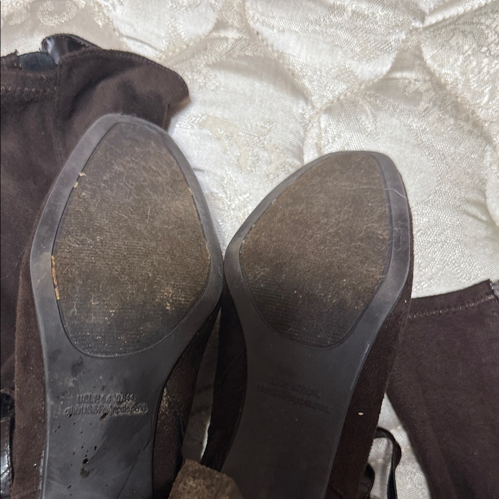 Karen Scott Brown Suede Zip Up Boots - Picture 4 of 6